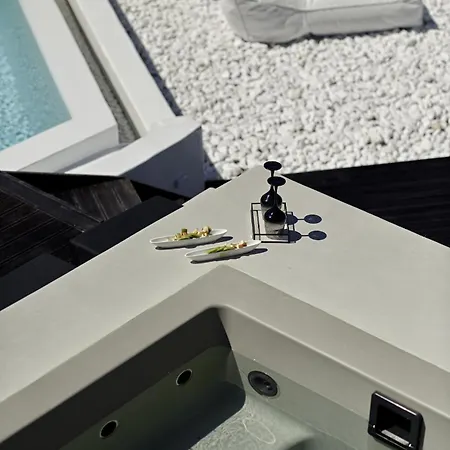 Villa Sea Front Pool-hot Tub By Calypso Sunset Agios Ioannis Diakoftis