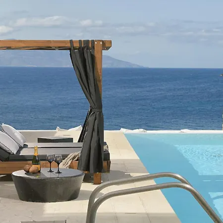 Sea Front Pool-hot Tub By Calypso Sunset