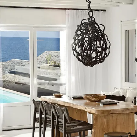 Villa Serene Sea Front Pool-hot Tub By Calypsosunsetvillas *