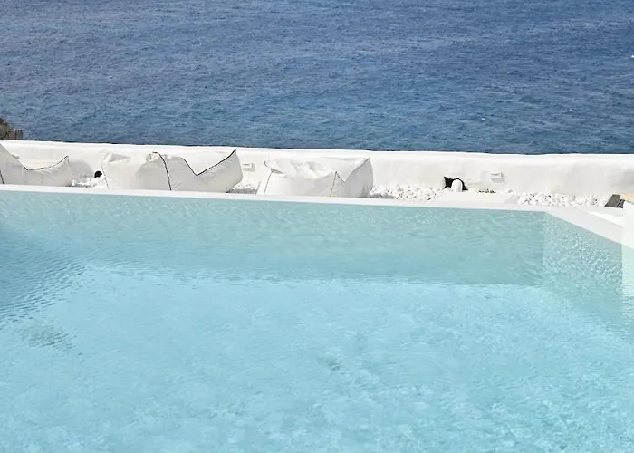 Villa Sea Front Pool-hot Tub By Calypso Sunset