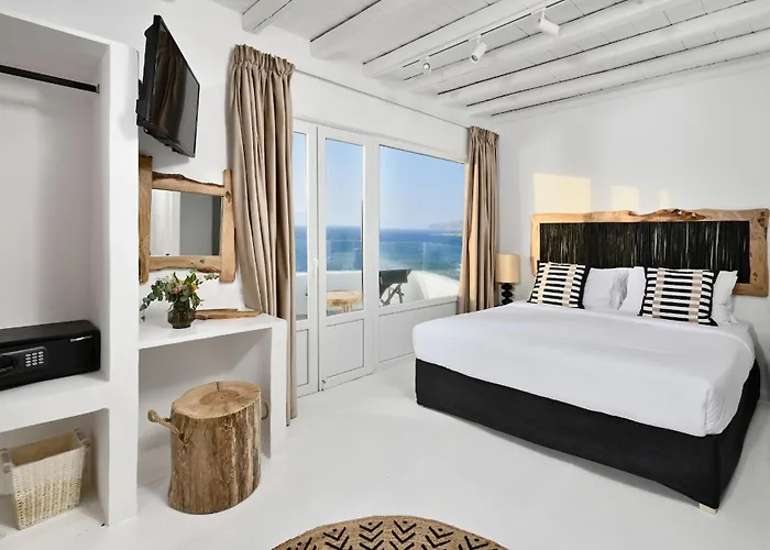 Sea Front Pool-hot Tub By Calypso Sunset Villa *